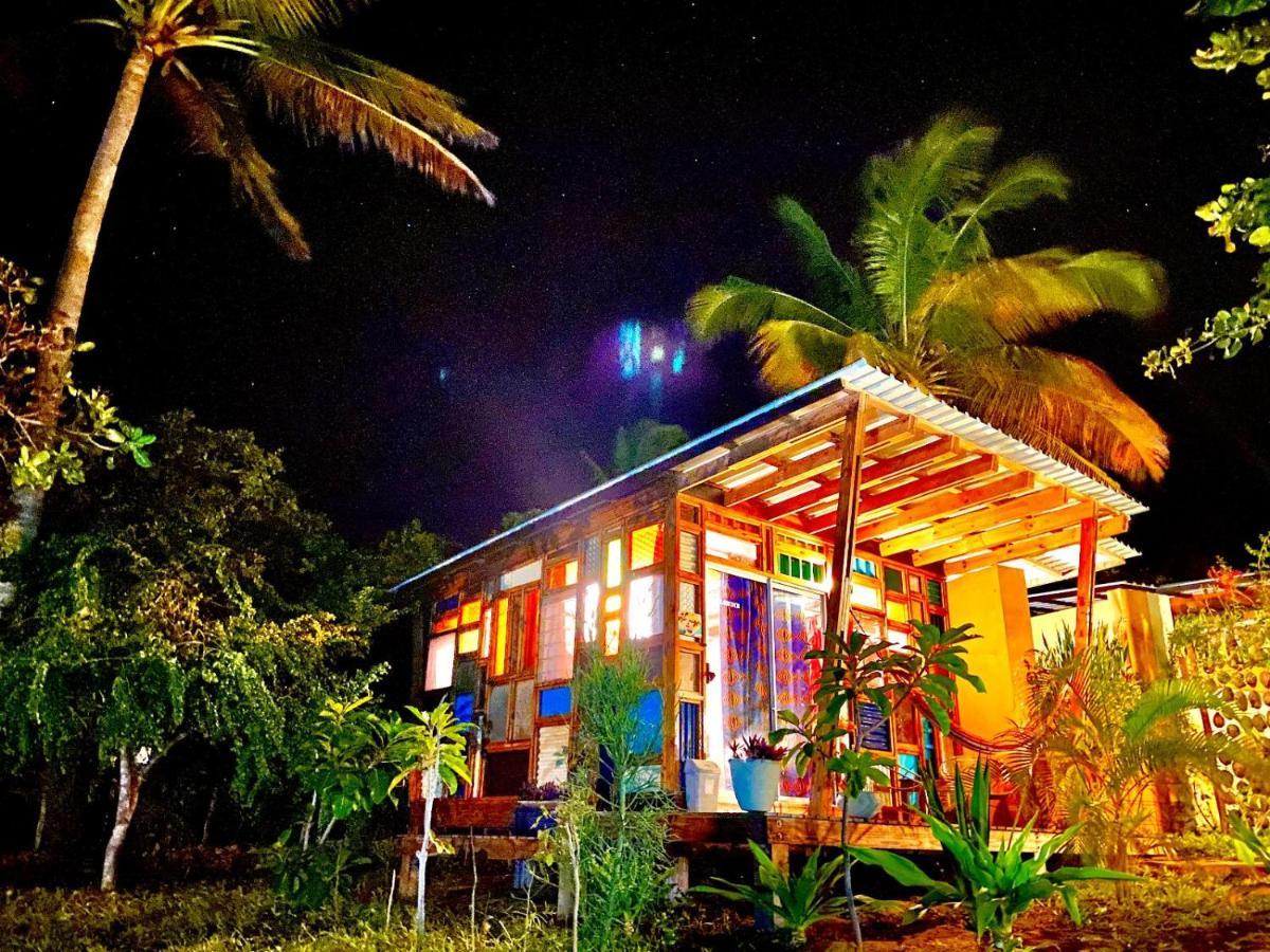 Mozambeat Motel Praia do Tofo Exterior foto